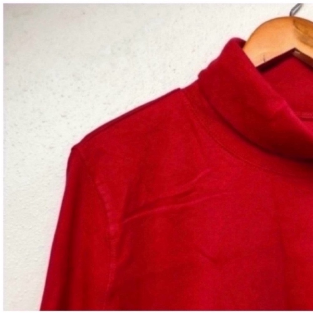 Solid Red Turtleneck Long Sleeve Shirt